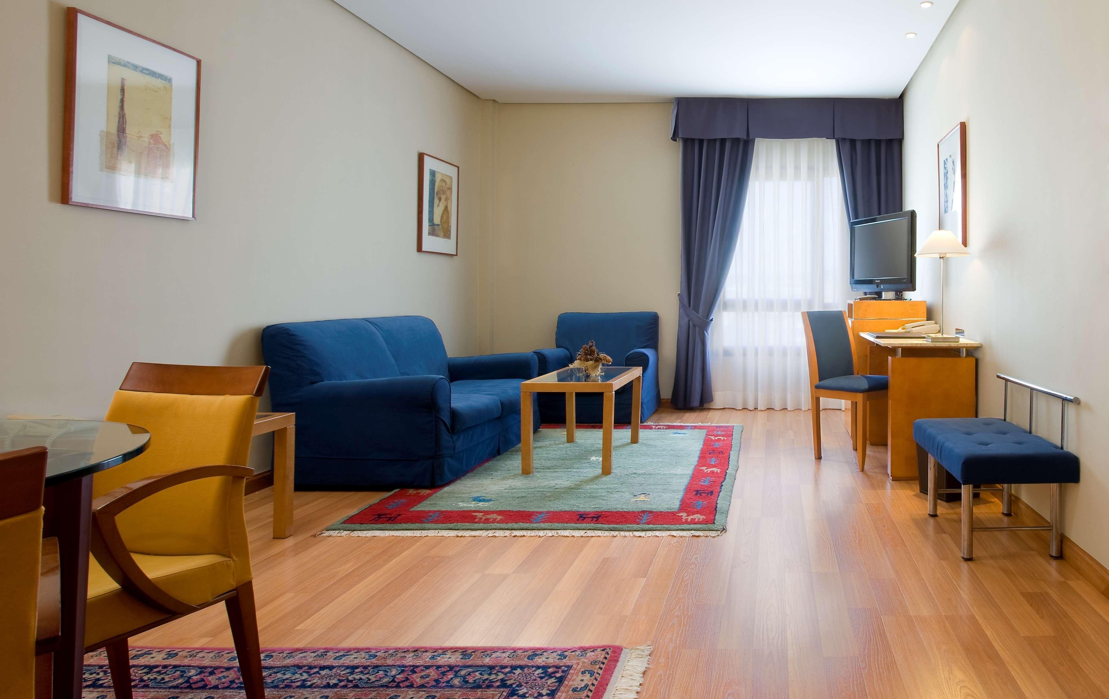 Nh Ciudad De Cuenca Ξενοδοχείο Κουένκα Εξωτερικό φωτογραφία